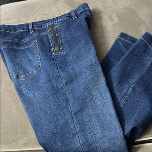 d. jeans Women's Straight Leg Denim with Button Accents